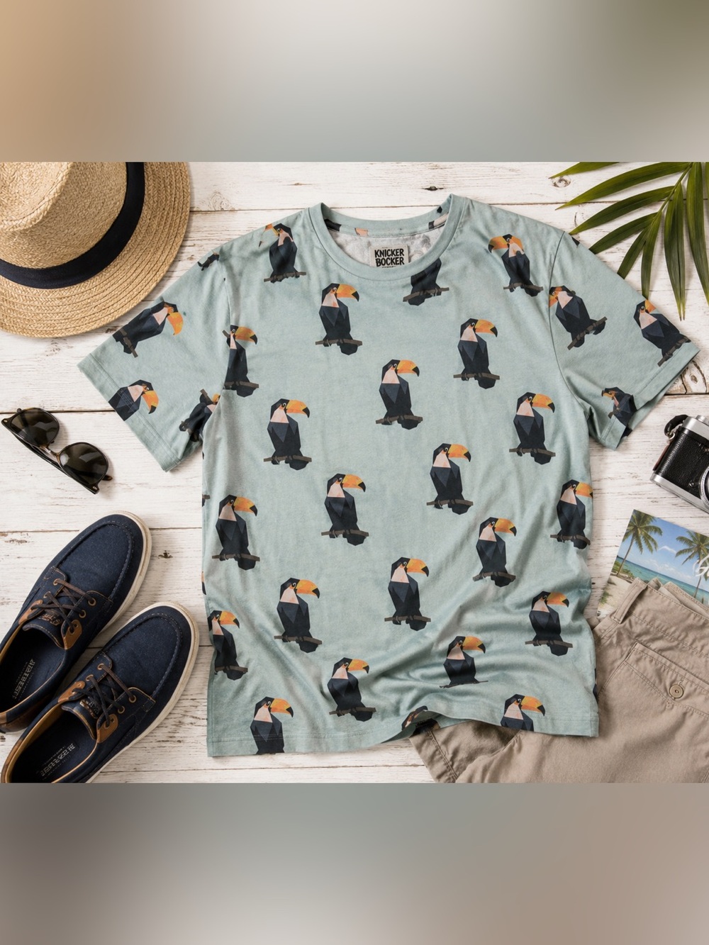 100% Cotton Toucan Print Tropical Tee Men’s Large Seafoam Green - Picture 2 of 6